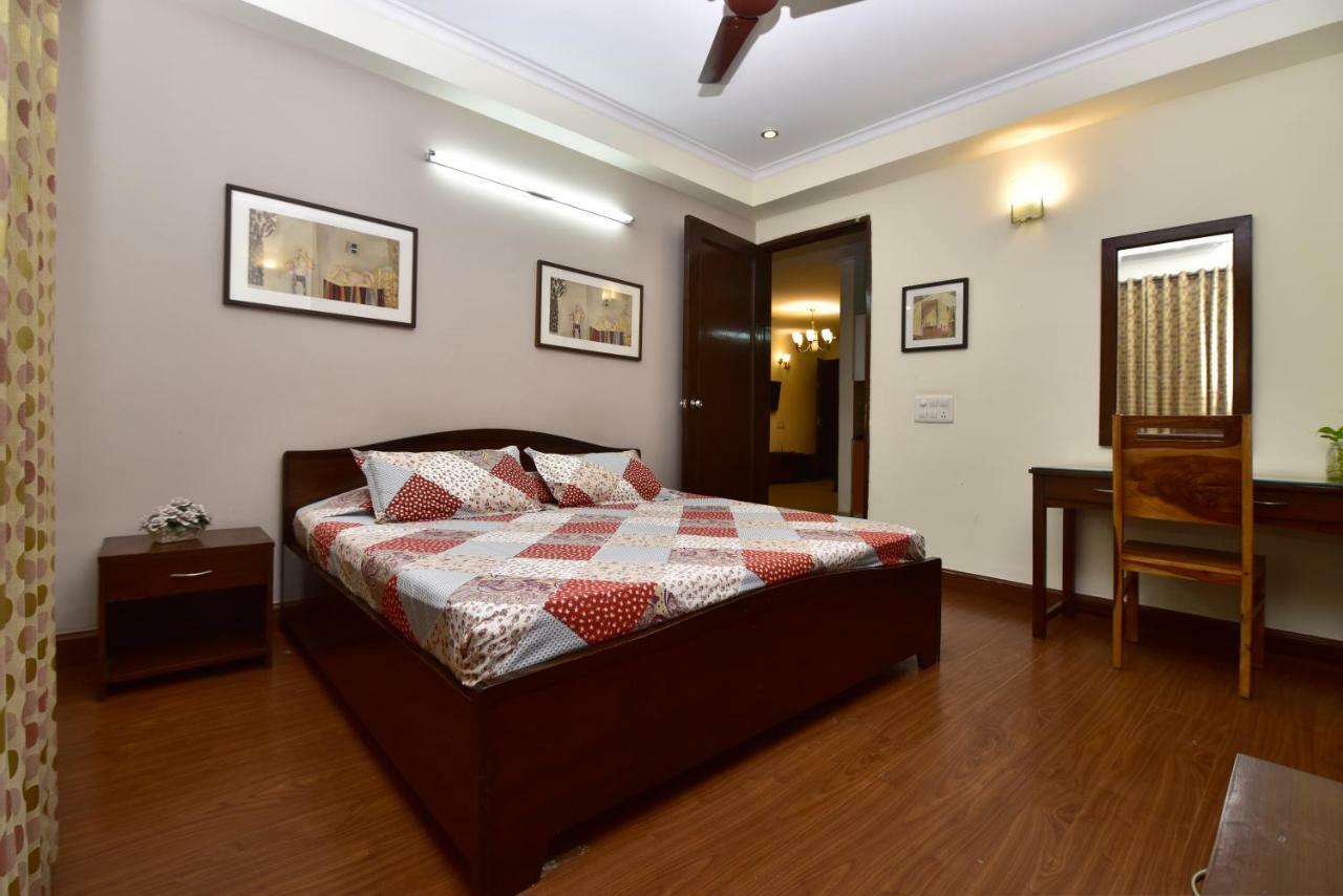 2Bhk Comfortable Furnished Serviced Apartments In Hauz Khas - Woodpecker Apartments Nowe Delhi Zewnętrze zdjęcie